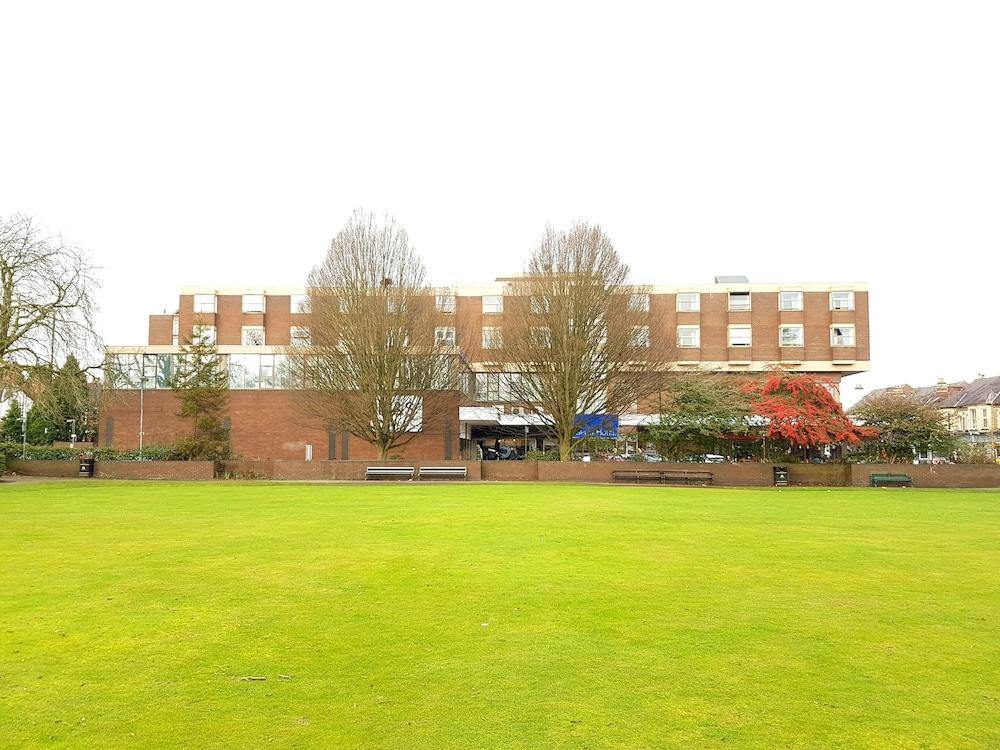 The Ashley Hotel Hale  Exterior foto